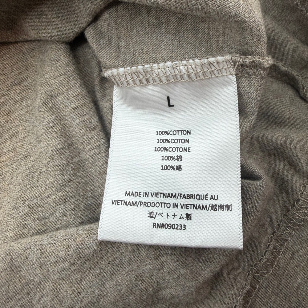 Fear of God Essentials Mens V-Neck Oversized T-Shirt Taupe Tan Logo Large - Picture 7 of 11